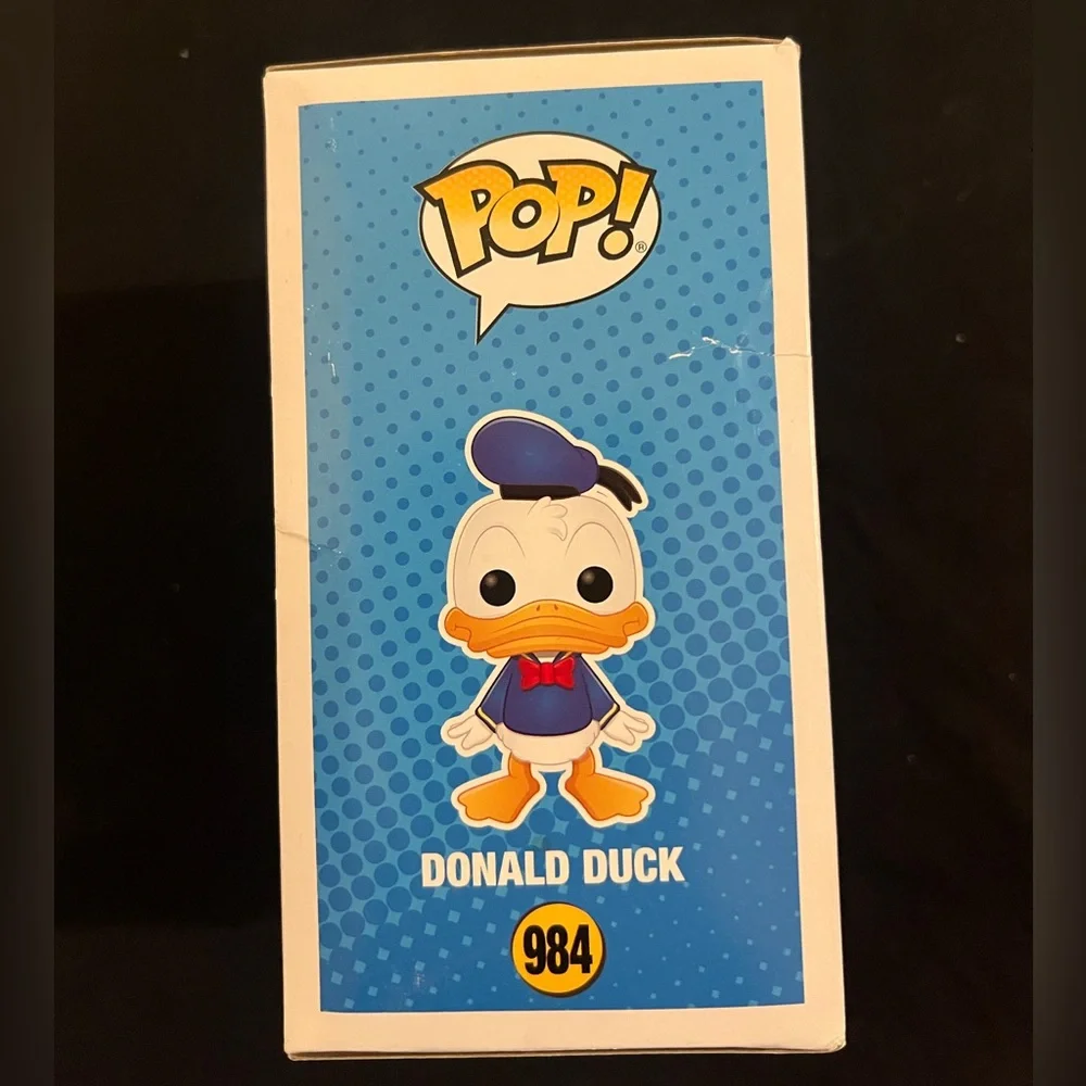 Funko Pop! Vinyl: Disney - Donald Duck - Funko Hollywood Store (Exclusive) #984 - Picture 3 of 7